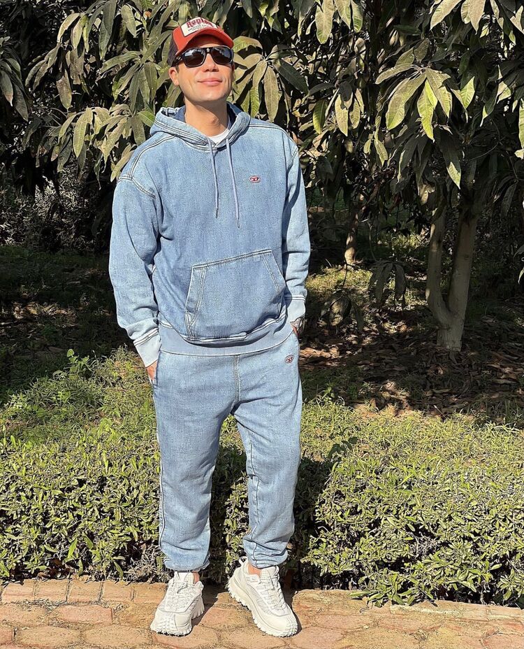  Qinzhou,   Wle, 33 ,   ,   