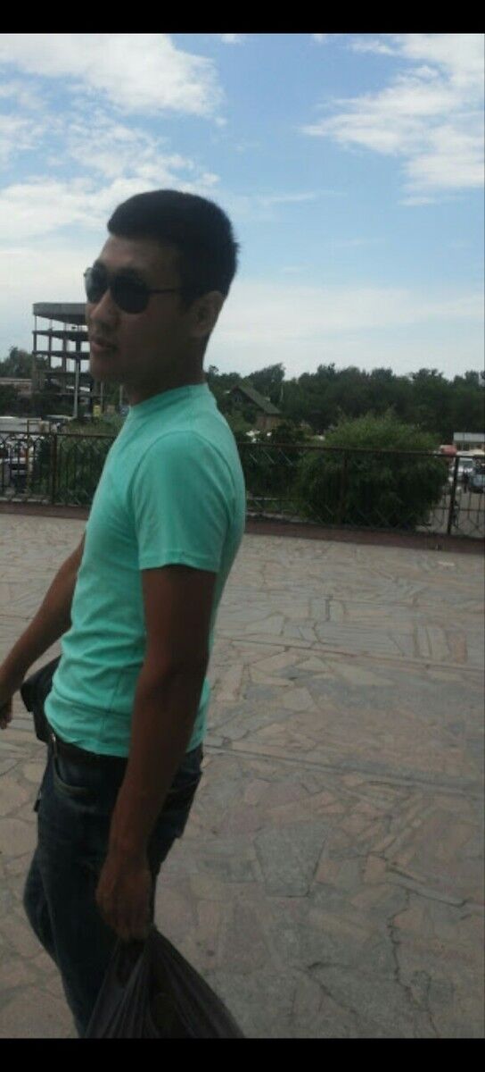  11427794  Edil, 32 ,    