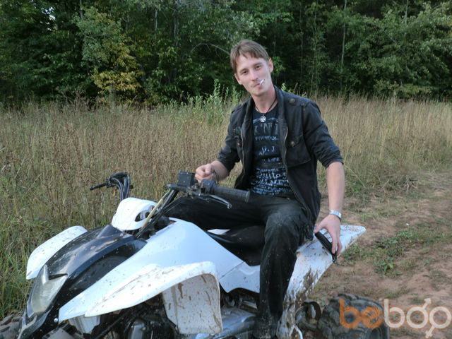  1114354  Dmitri, 38 ,    