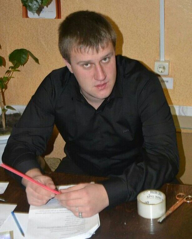  46239094  Sergei, 34 ,    