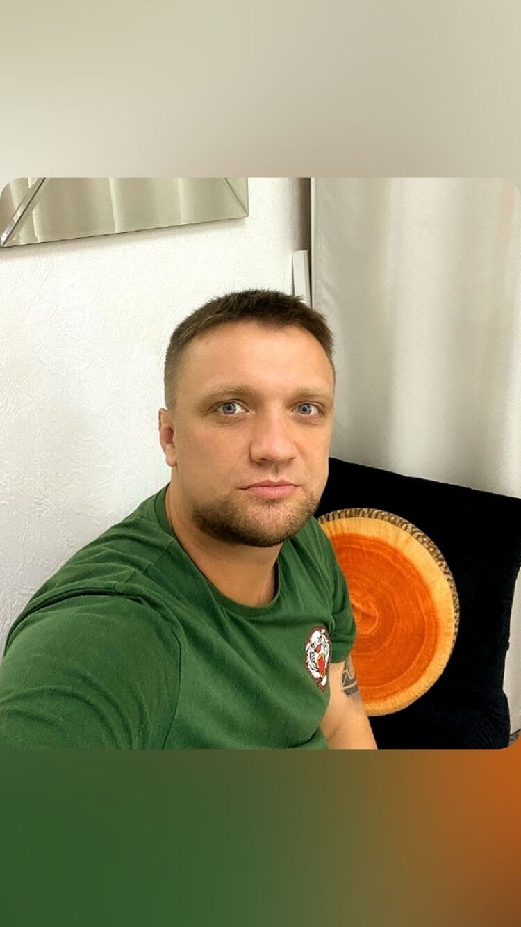  ,   Nikolay, 29 ,   ,   