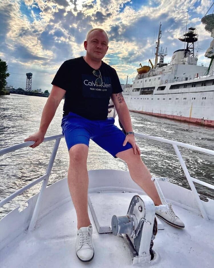  ,   Micheal, 62 ,   ,   , c , 