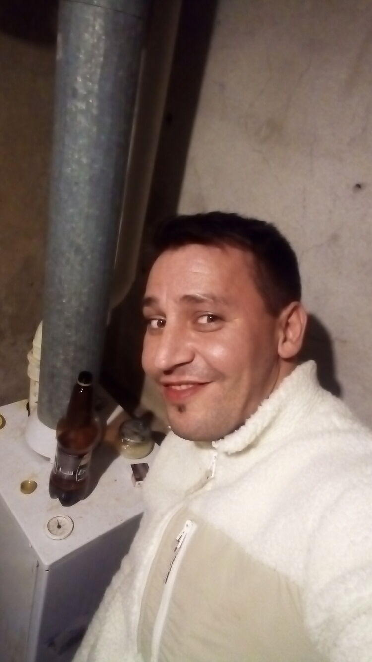  46089294  , 36 ,    