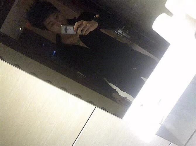  -,   Re, 28 ,     , c 