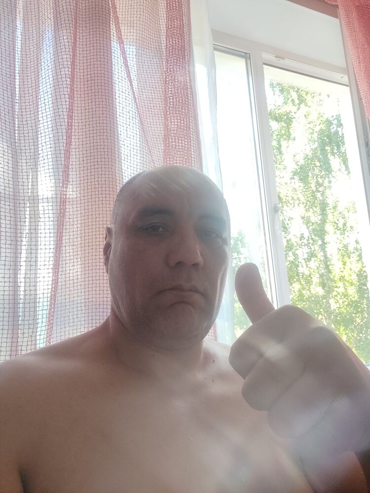  27722704  Khayrullo, 50 ,    