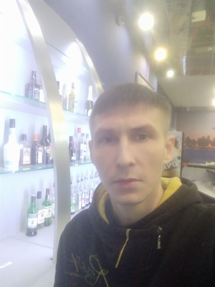  24568094  , 33 ,    