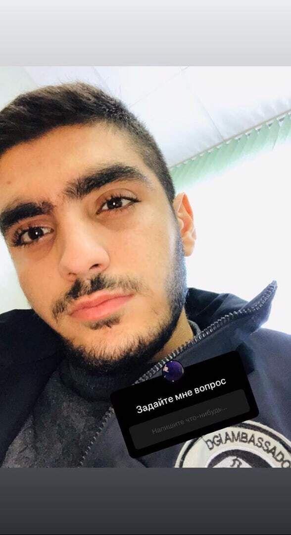  27460824  Robert, 24 ,    