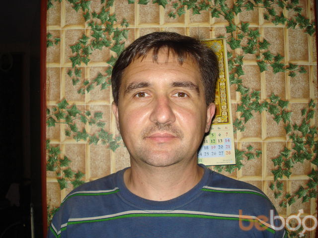  1061384  Vladimir, 52 ,    