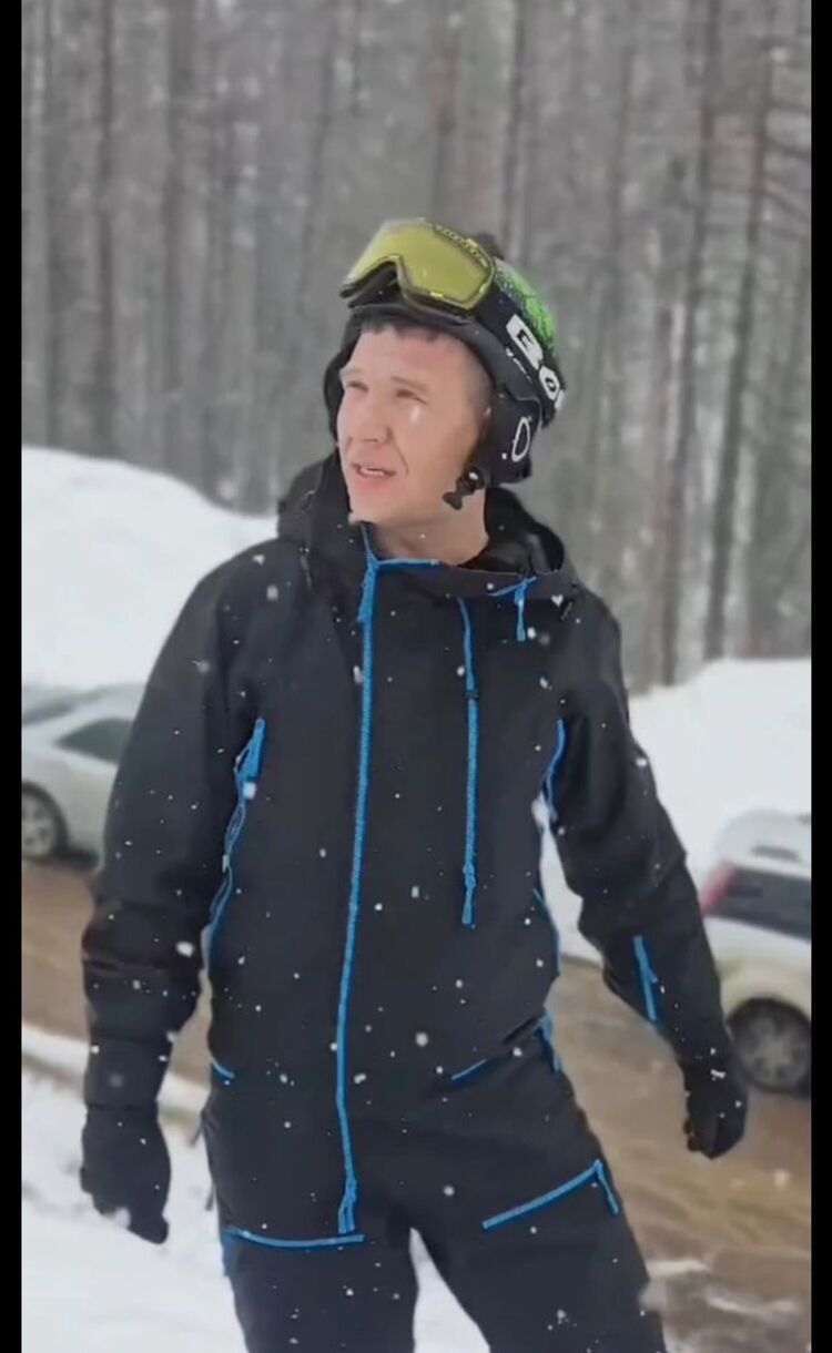  54532944  Anatoly, 35 ,    