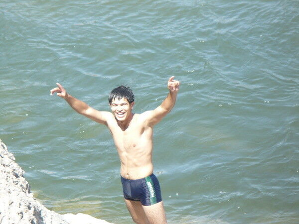  ,   Dastan, 37 ,     , c 