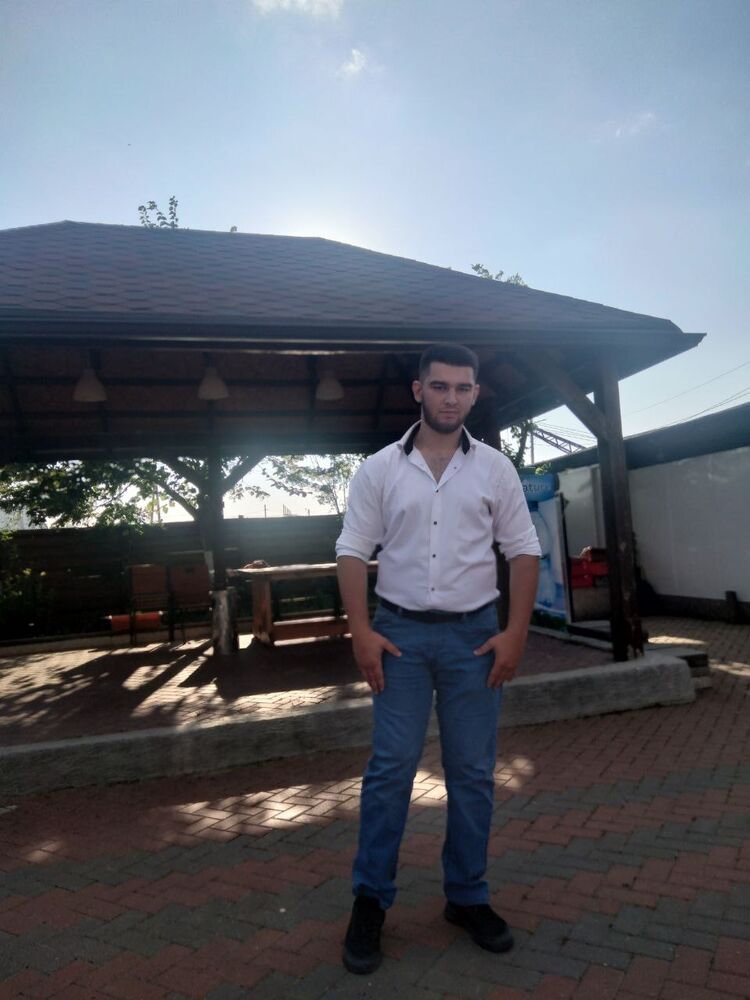  52784064  , 21 ,    