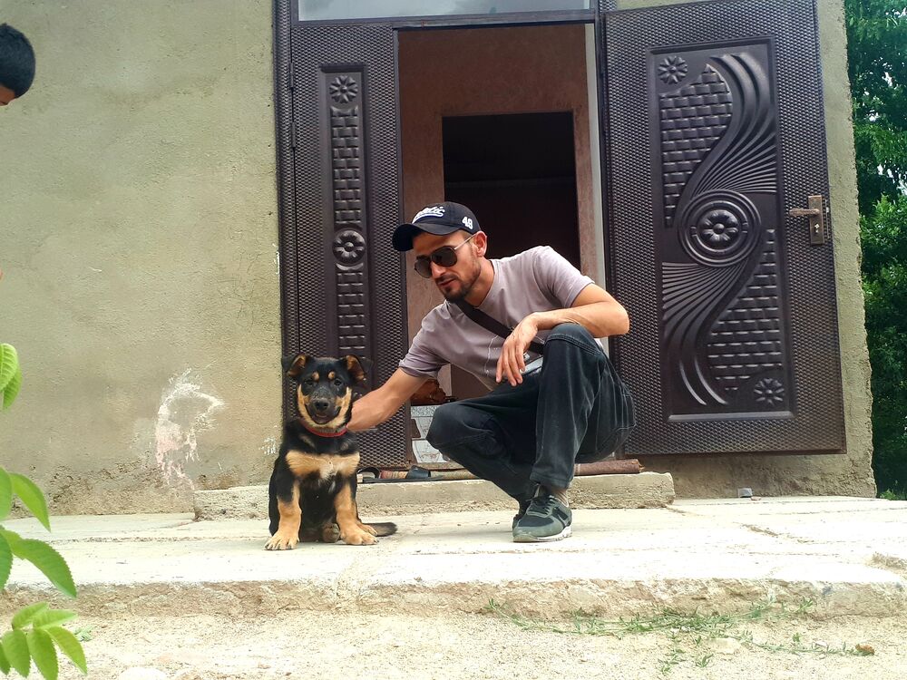  ,   Farzad, 40 ,   ,   , c 