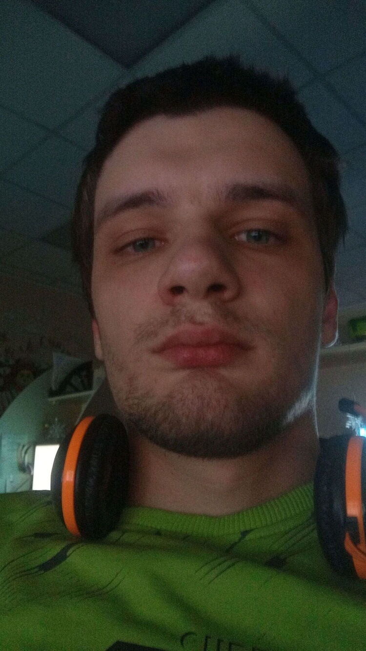  31735154  Danila, 24 ,    