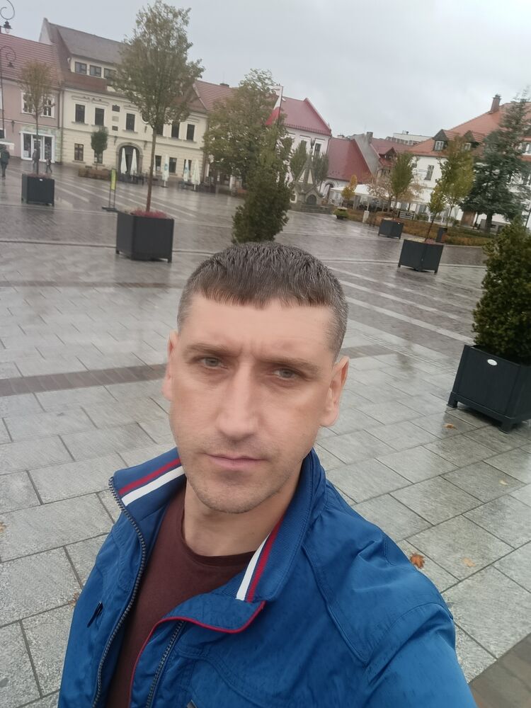  54173214  , 42 ,    Myslenice