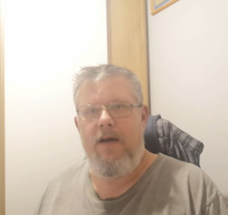  52756714  Niko, 57 ,    