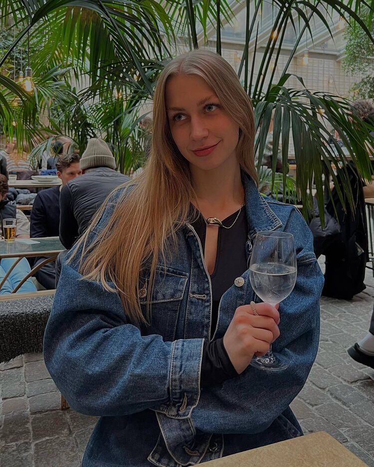  -,   , 28 ,   ,   