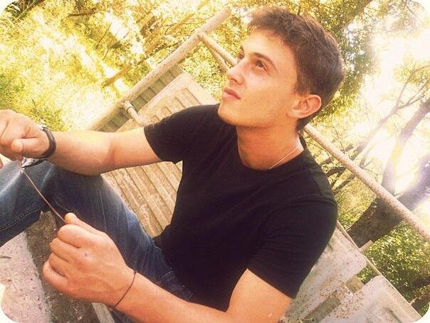  5557454  Leo, 36 ,    