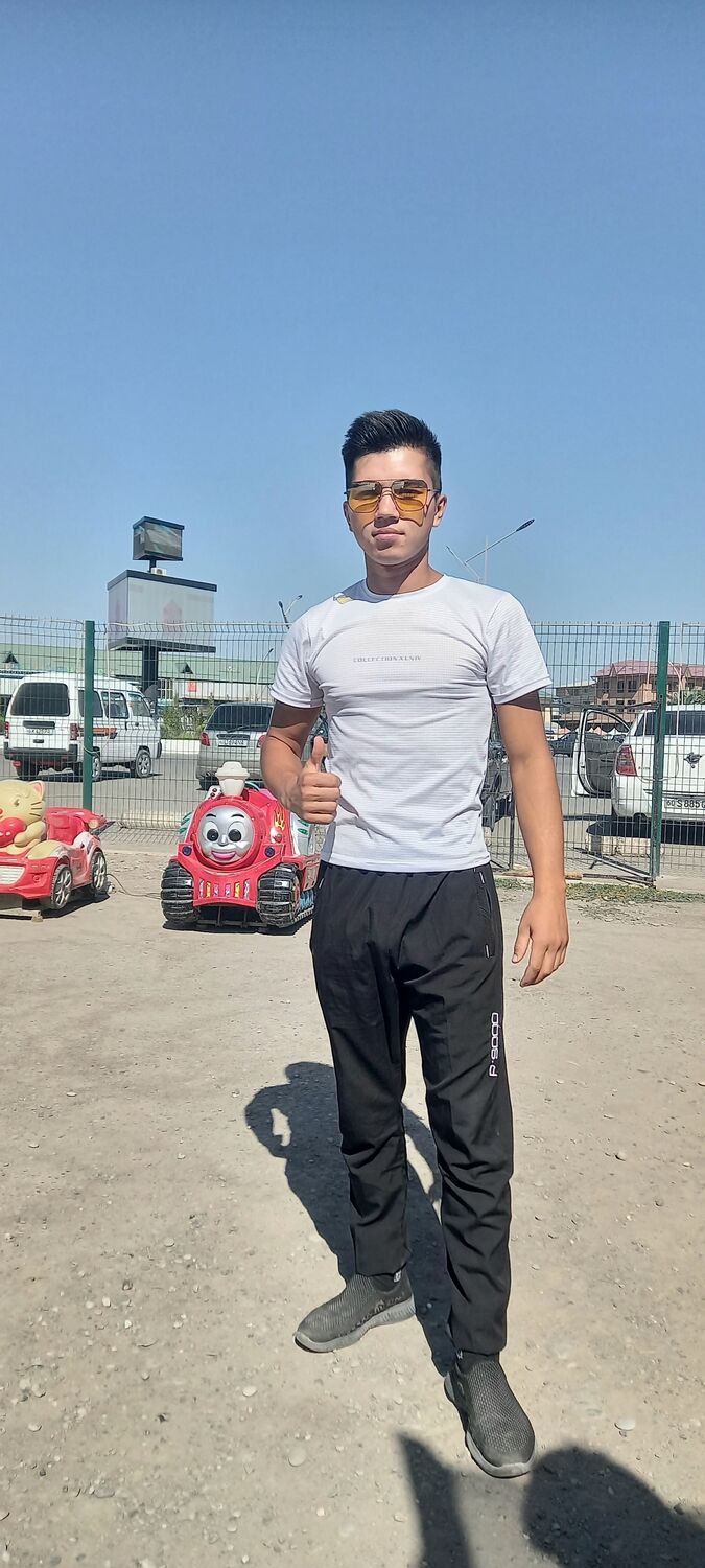  31815654  Abbosbek, 22 ,    