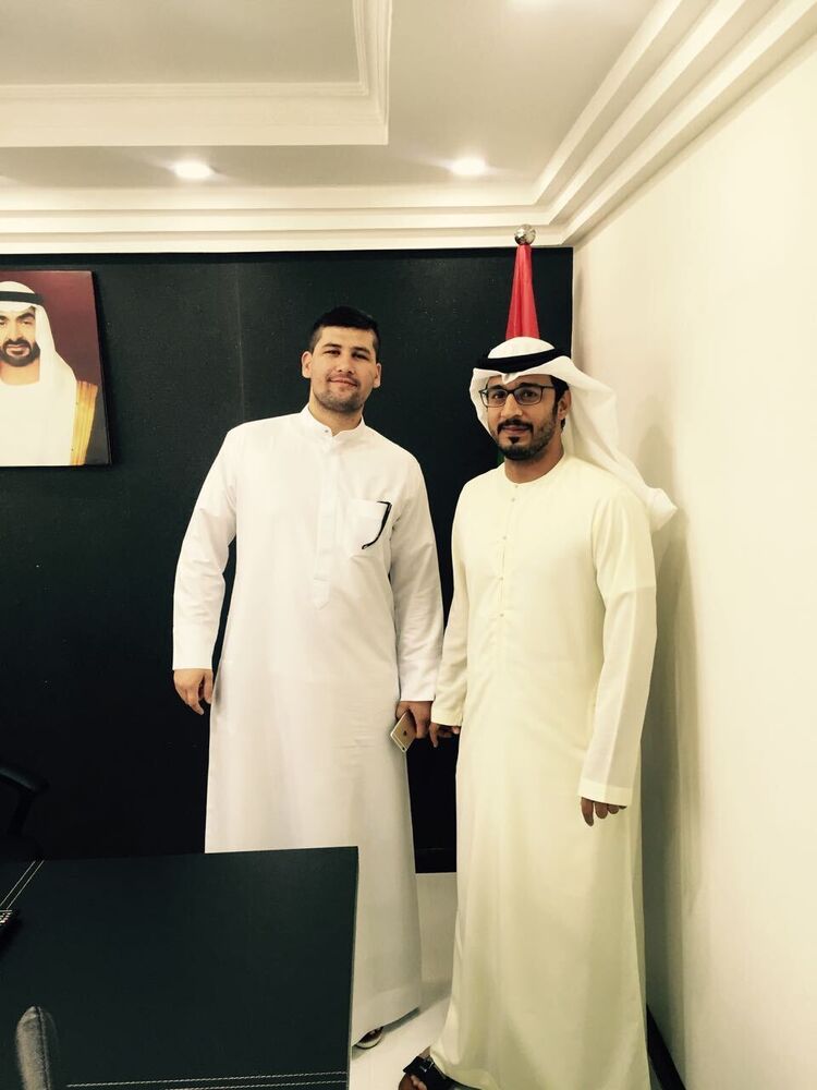  42455904  ks, 34 ,    Muscat