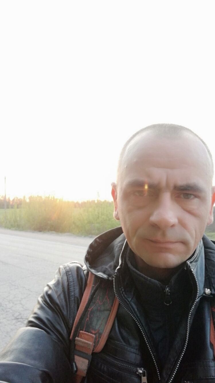  27703754  , 42 ,    