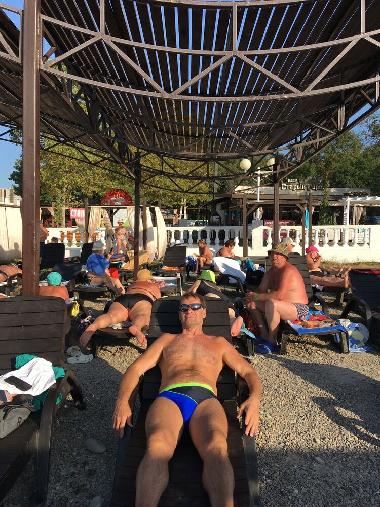  23795174  Vladimir, 65 ,    