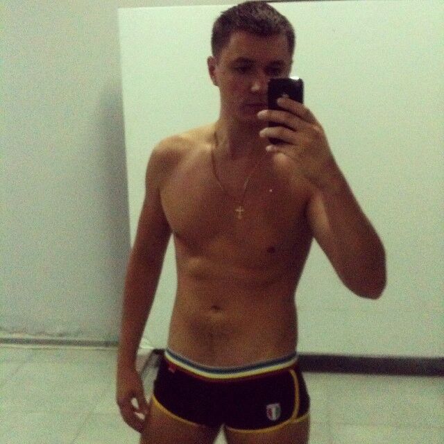  ,   Artur, 36 ,   , 