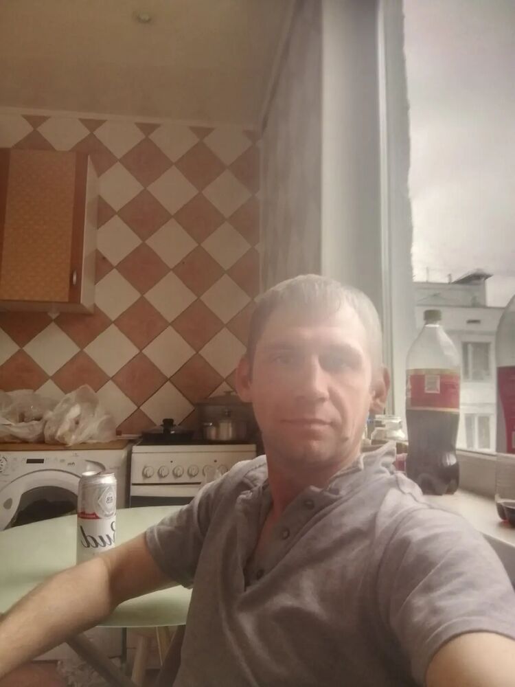  30370134  , 37 ,     