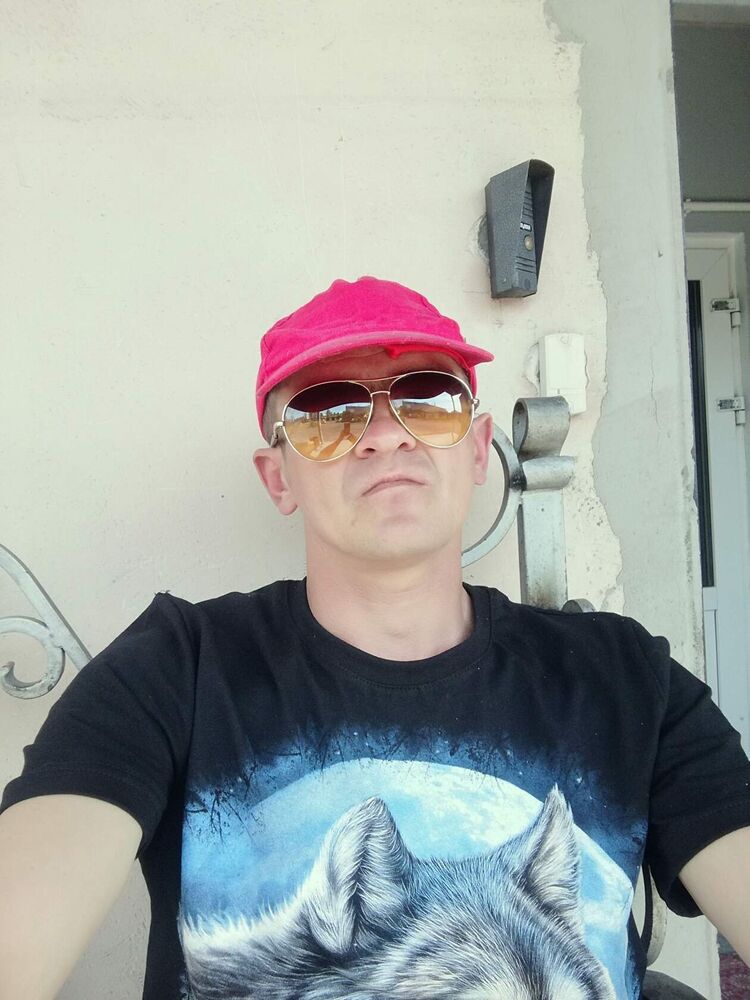  46427164  , 37 ,    