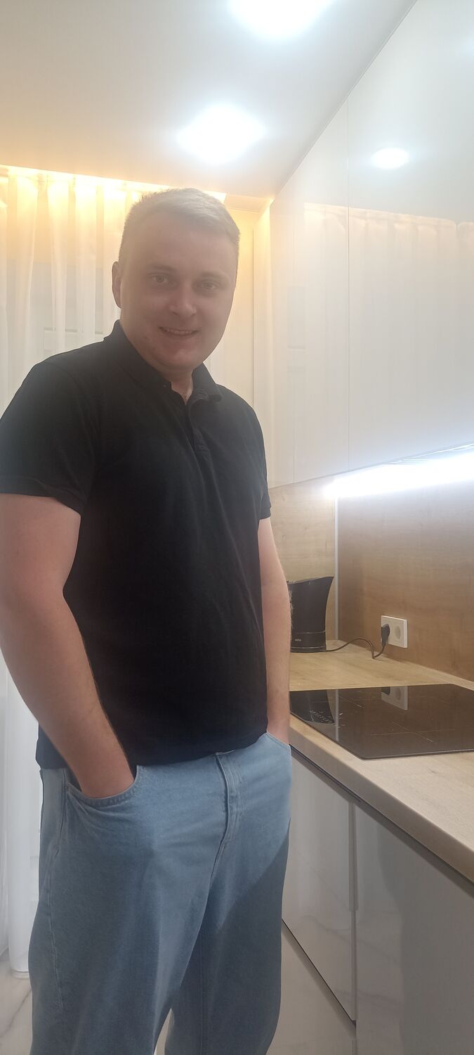  44588324  , 31 ,    