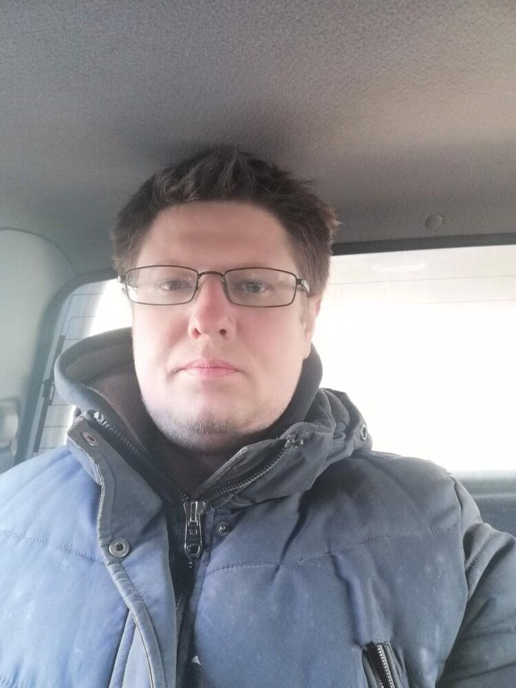  25889374  Andrey, 32 ,    