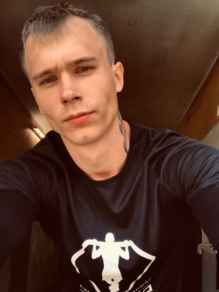  21367774  , 37 ,    