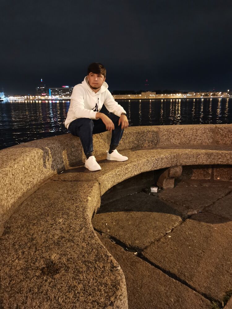  -,   Abu, 27 ,   c 