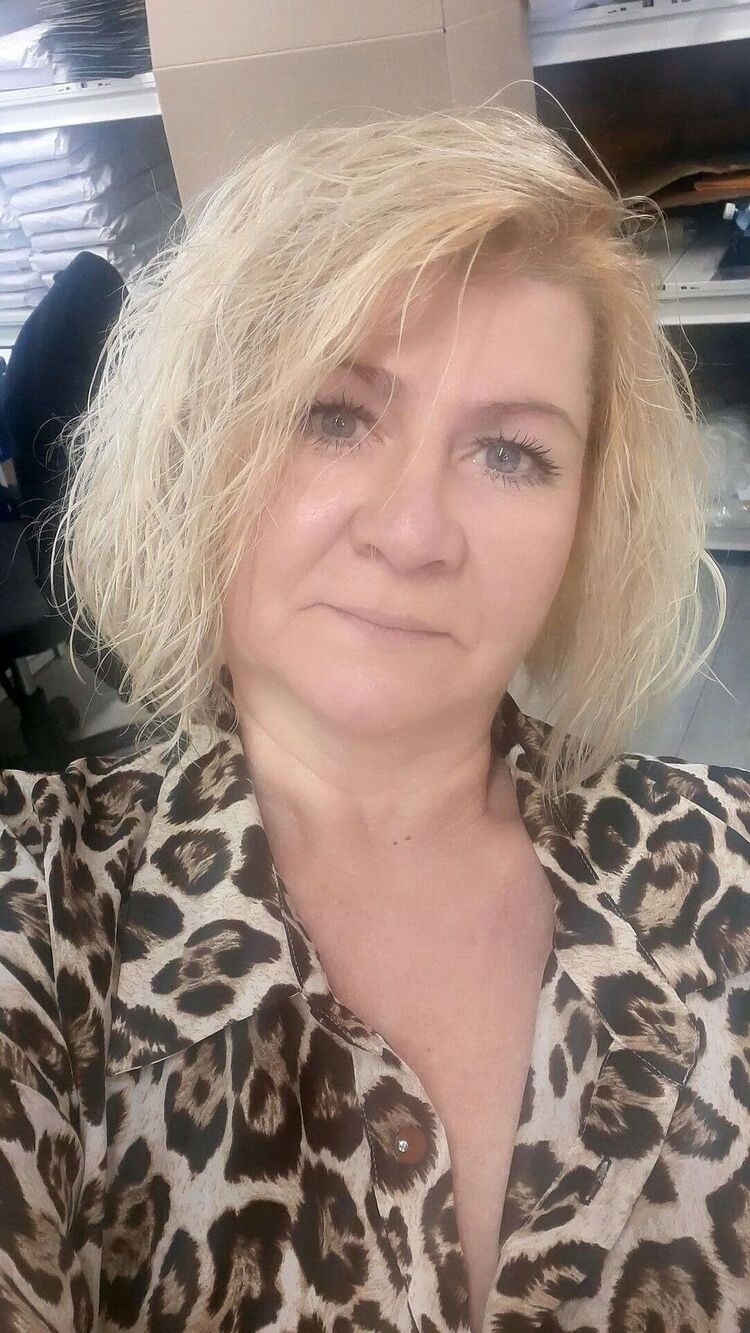  24927174  Vika, 48 ,    
