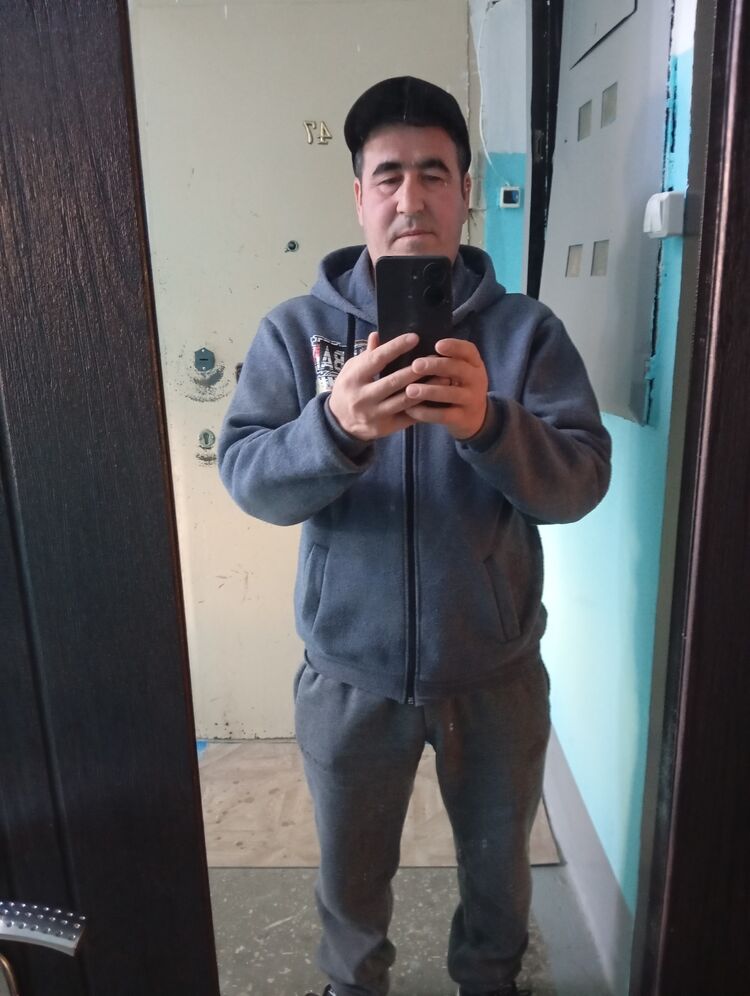  44235534  , 49 ,    