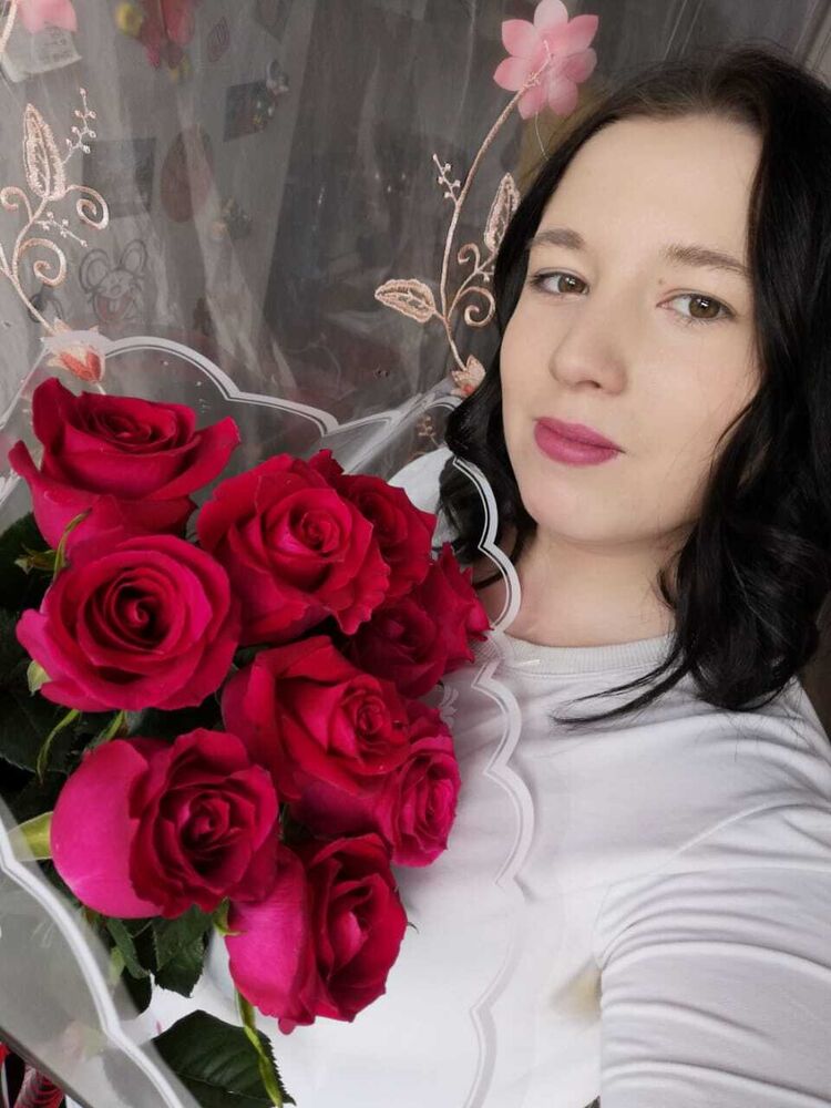 Фото 26193954 девушки Ксения, 21 год, ищет знакомства в Кировске