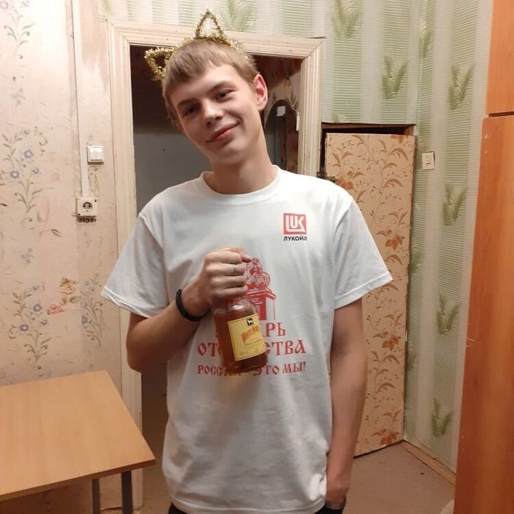  18591834  , 23 ,    