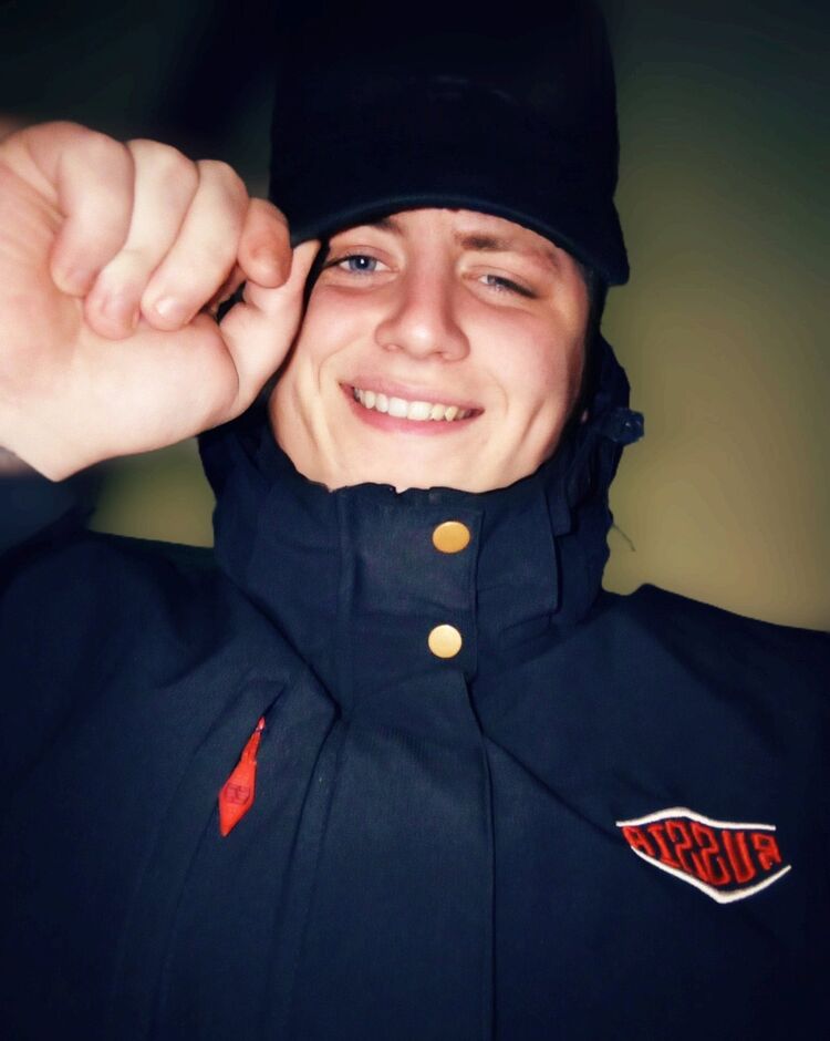  --,   Vasily, 25 ,   ,   