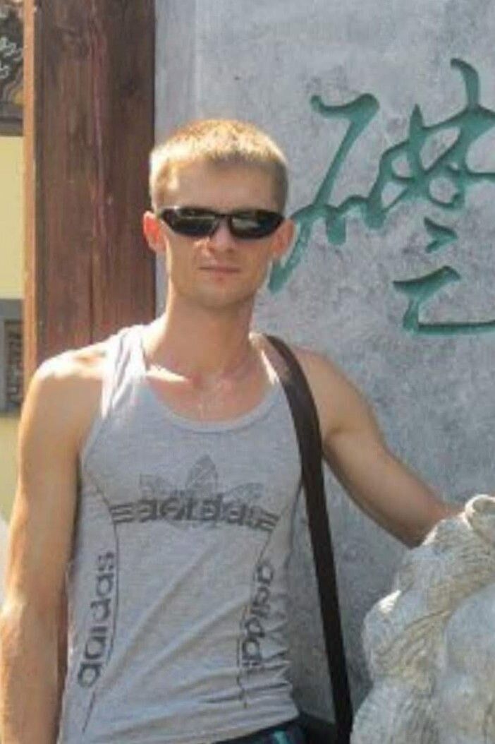  47879014  Aleks, 39 ,    
