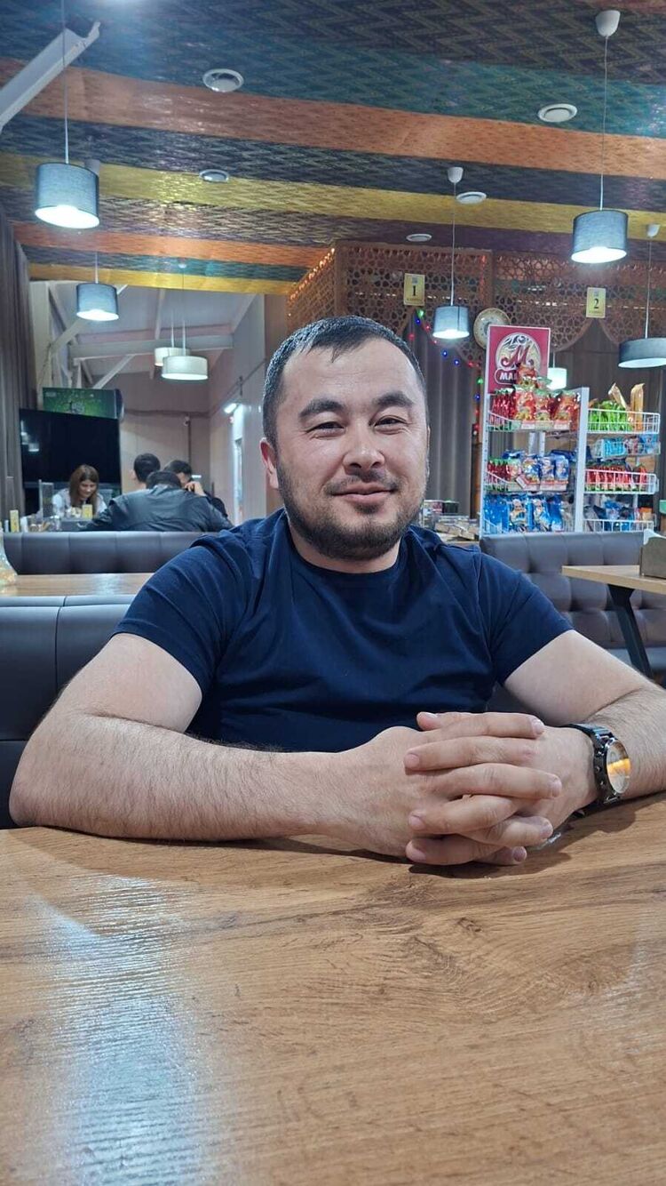  52939304  , 34 ,    -