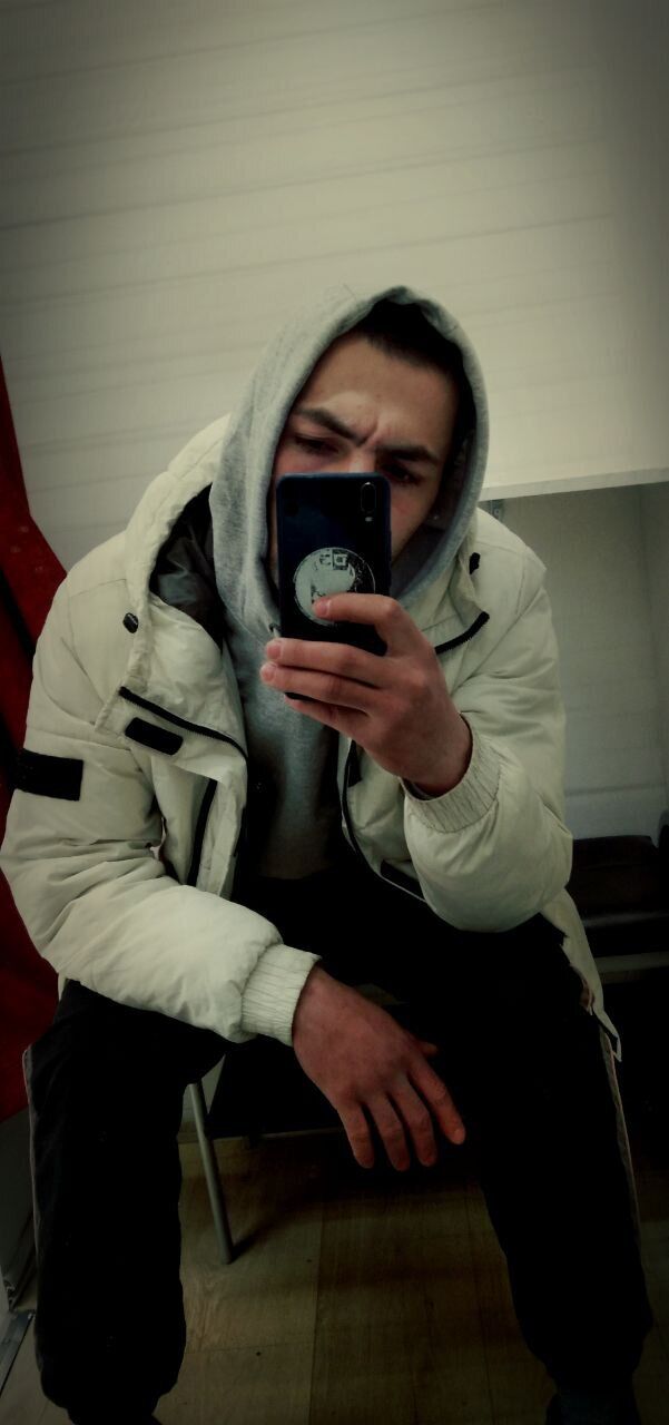  ,   Ali, 26 ,   ,   
