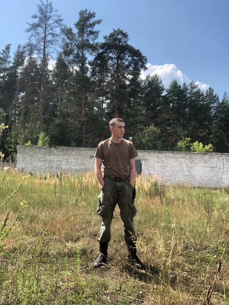  47581384  , 21 ,    