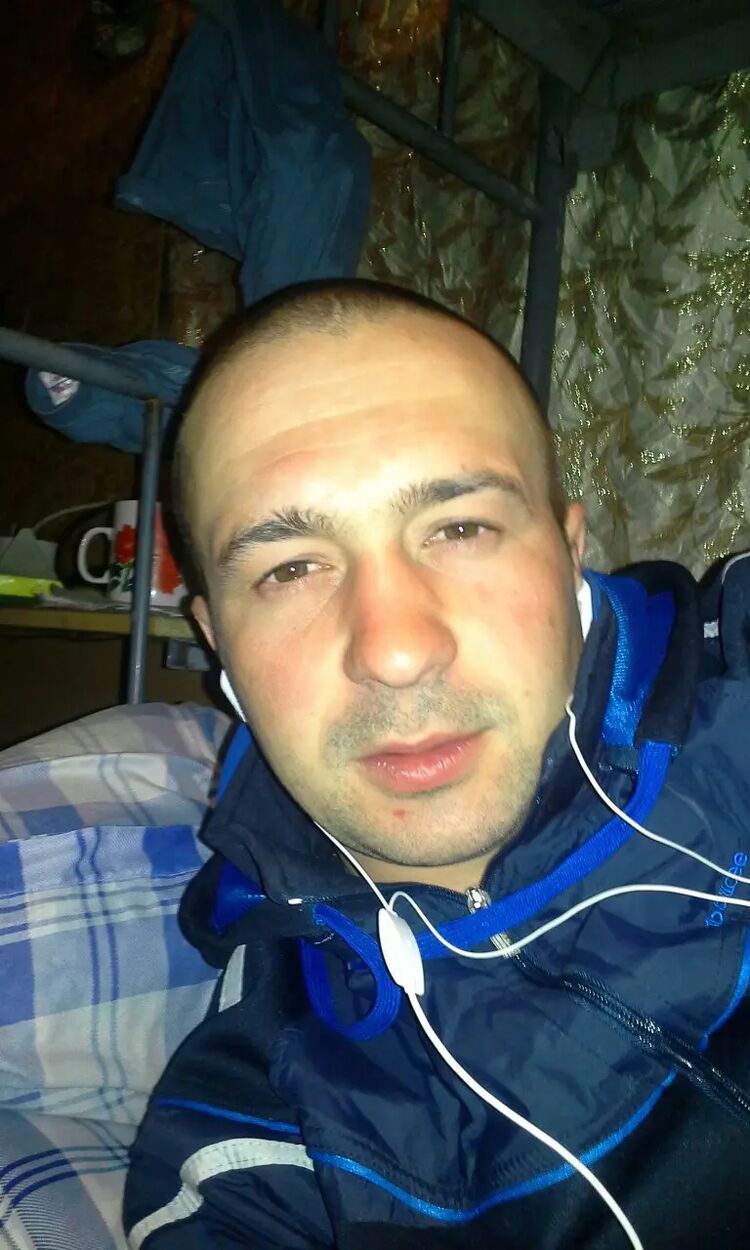  39547304  , 37 ,    