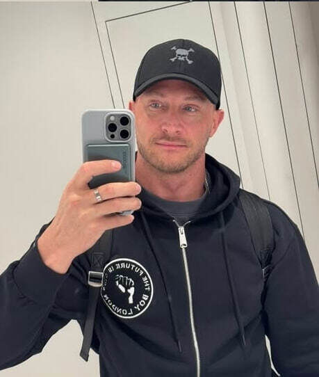 ���� 54970994 ������� �����, 32 ����, ���� ���������� � ������