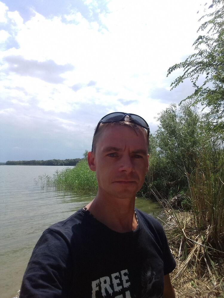  --,   , 38 ,     , c 
