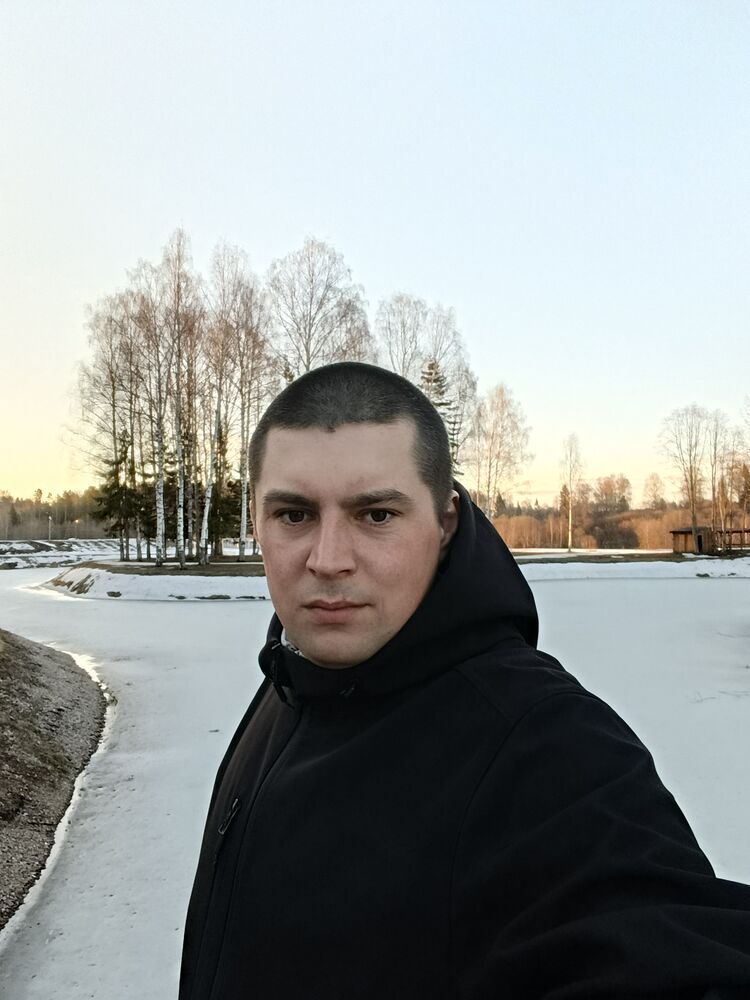  ,   Denis, 29 ,   , c 