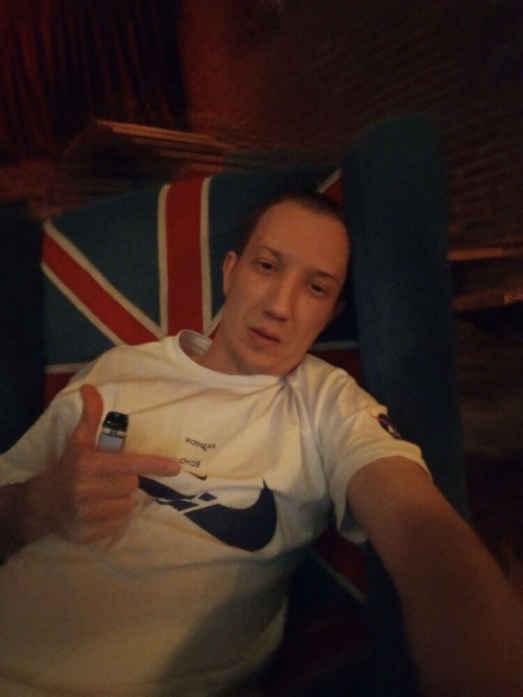  44489484  , 32 ,    