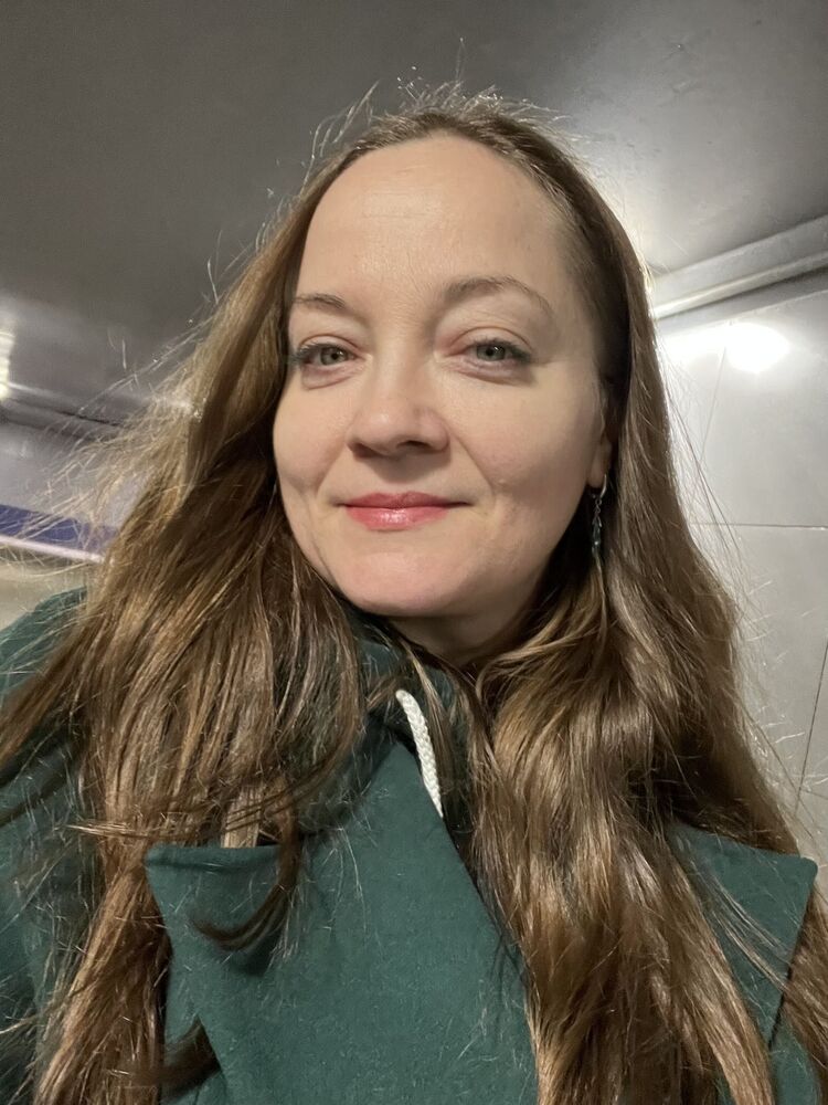  51469604  Anett, 42 ,    