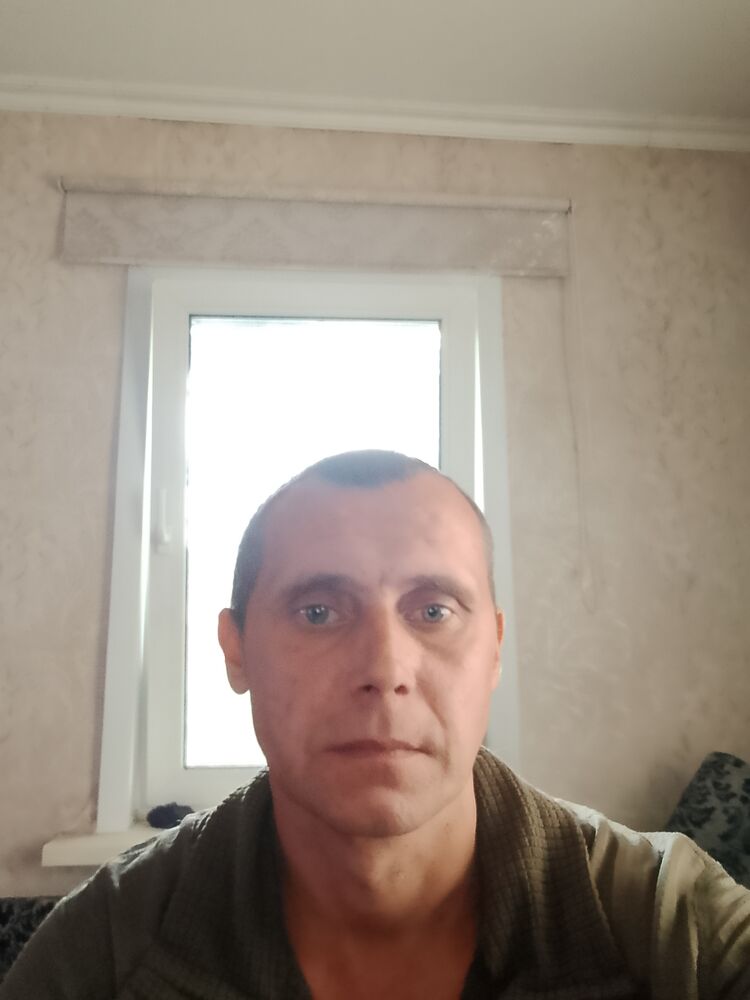  53095454  Alexander, 43 ,    