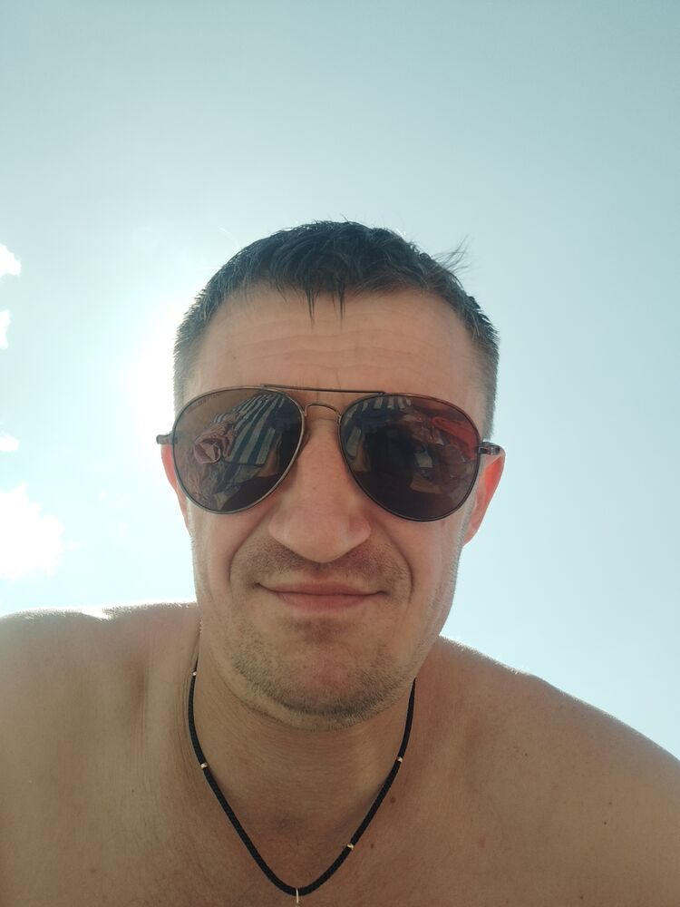  35594704  , 42 ,    
