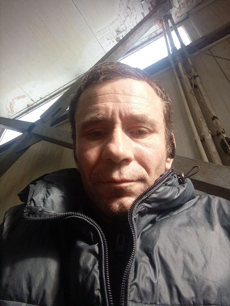  ,   Oleg, 41 ,   ,   